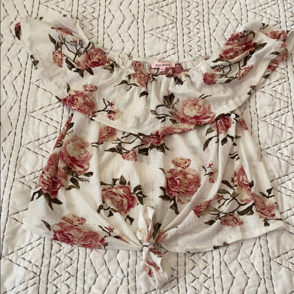 Short sleeve crop top